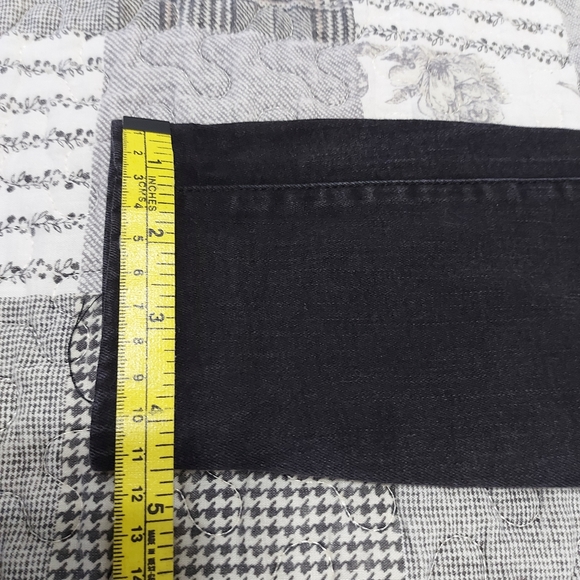 Guess jeans and shirt - Picture 11 of 15